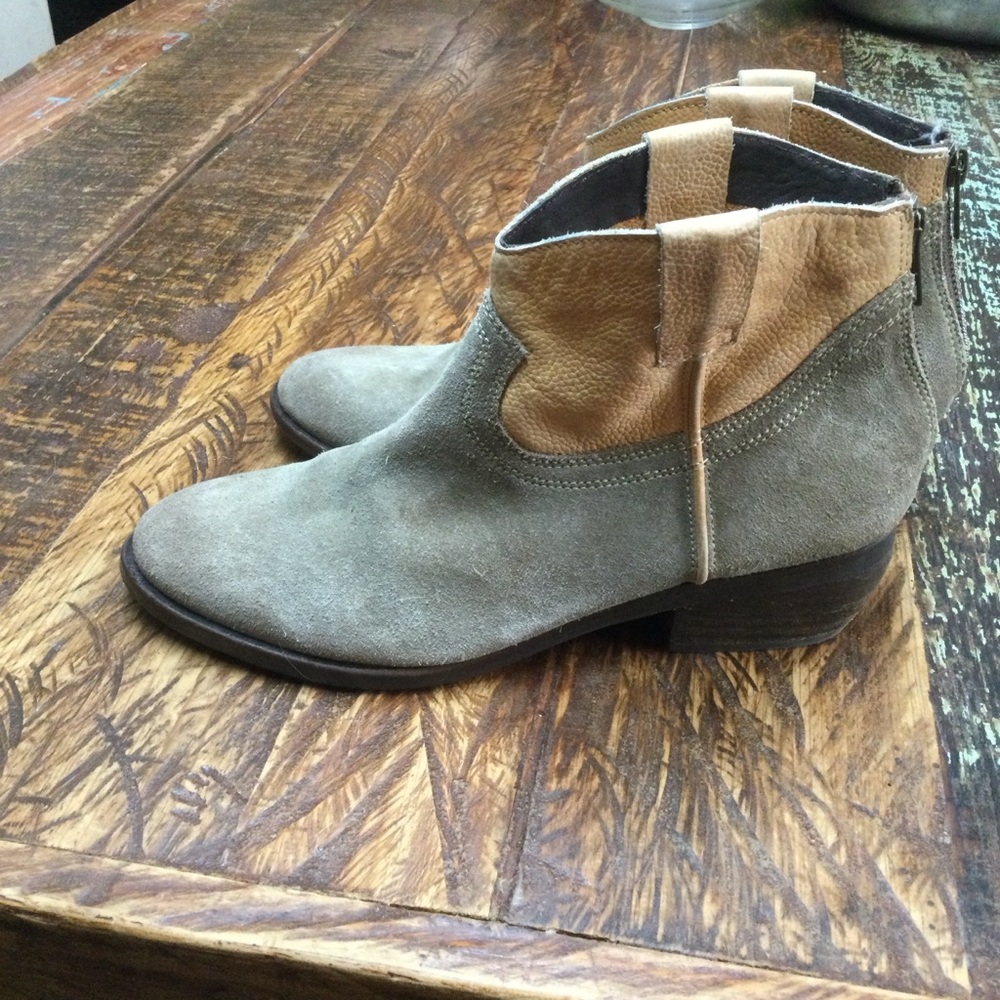 Steve Madden Midnite Cowboy Tan & Taupe Leather Women Ankle Boots Size 8 - Picture 6 of 11